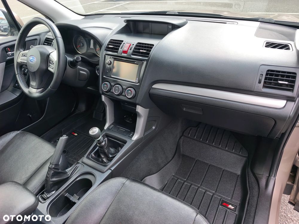 Subaru Forester 2.0D Active - 13