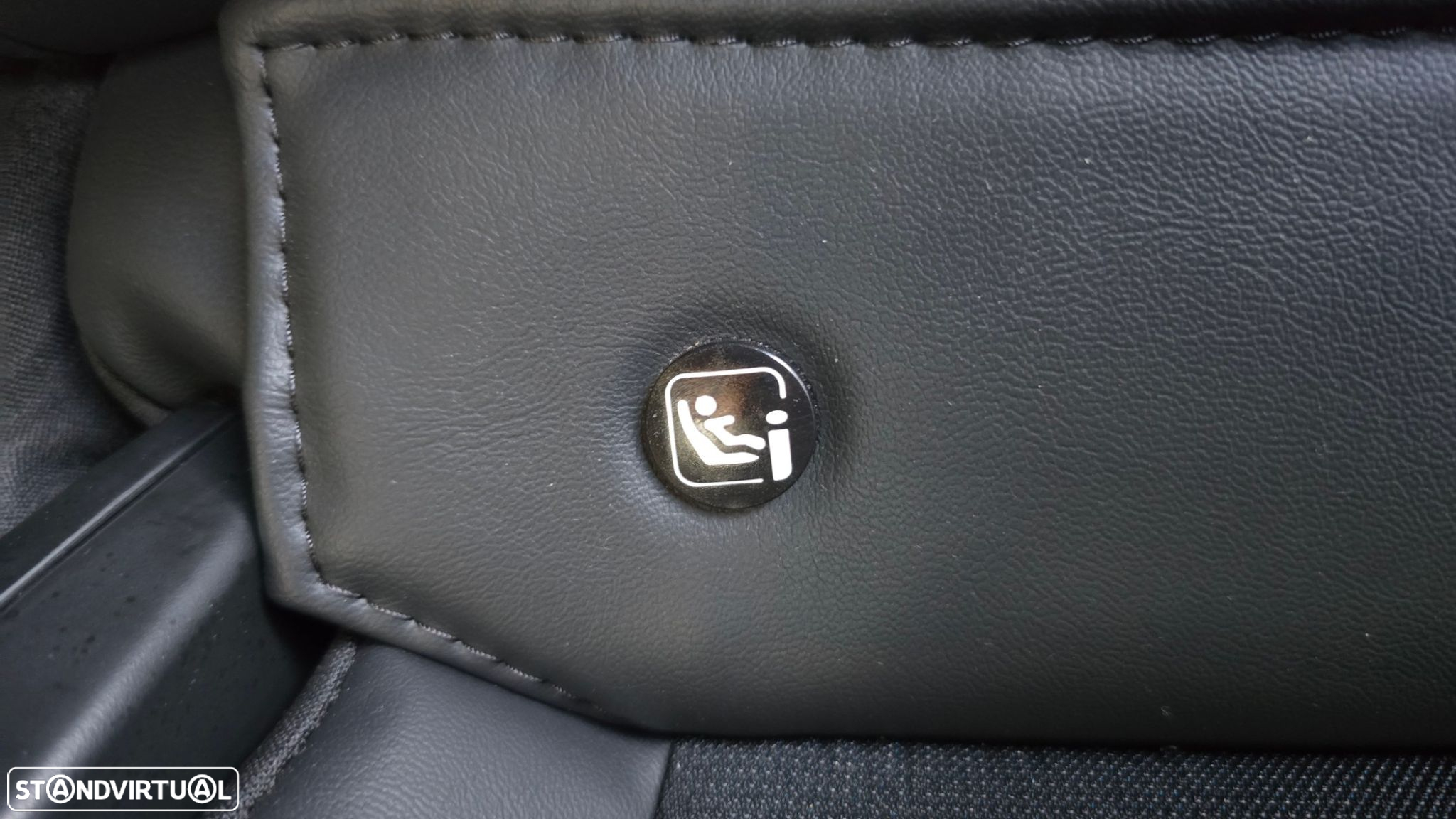 MG MG4 64 kWh Luxury - 56