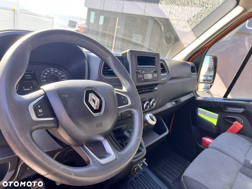 Renault Master - 9