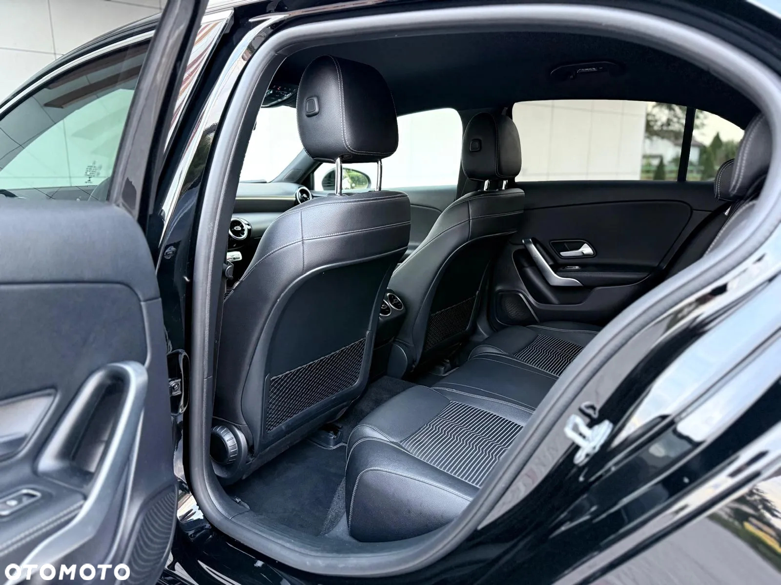 Mercedes-Benz Klasa A 200 d 8G-DCT Special Edition - 14