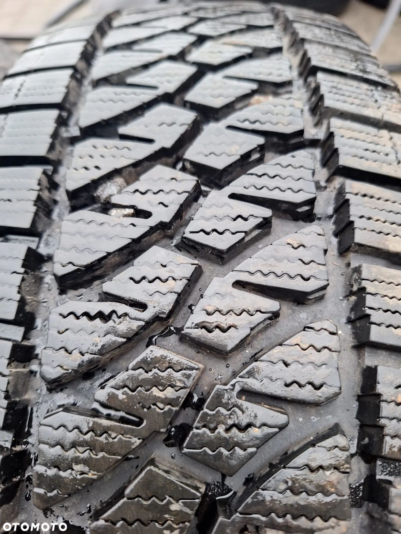 OPONY 205/65R16C Bridgestone Blizzak W810 M+S ZIMA - 1