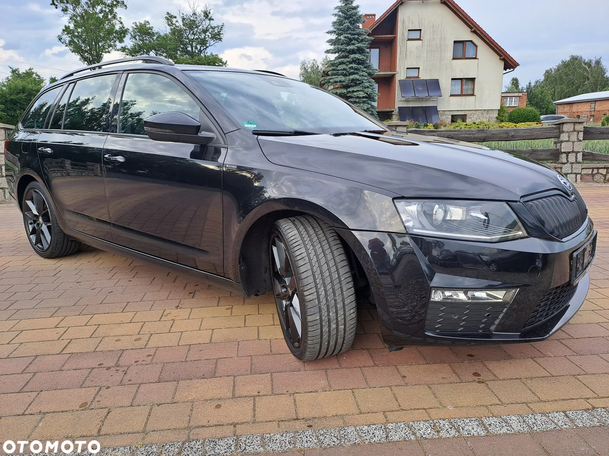 Skoda Octavia 2.0 TDI RS Challenge DSG - 2