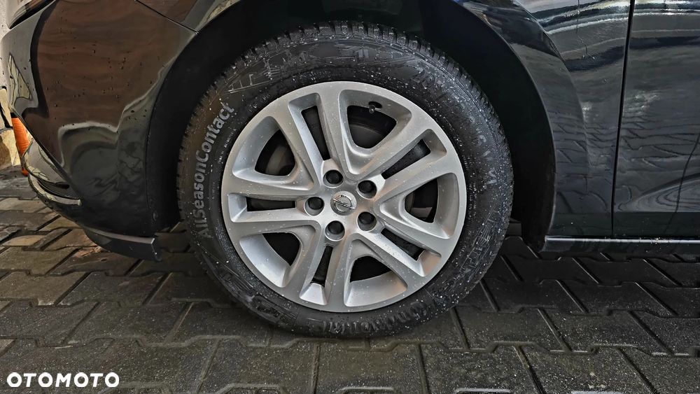 Opel Astra 1.4 Turbo Dynamic - 9