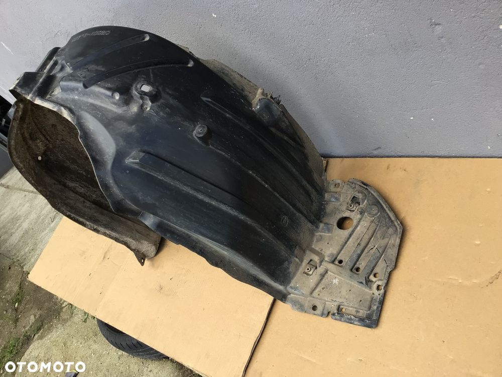 Nadkole przednie lewe Toyota Yaris lV 4 - 3