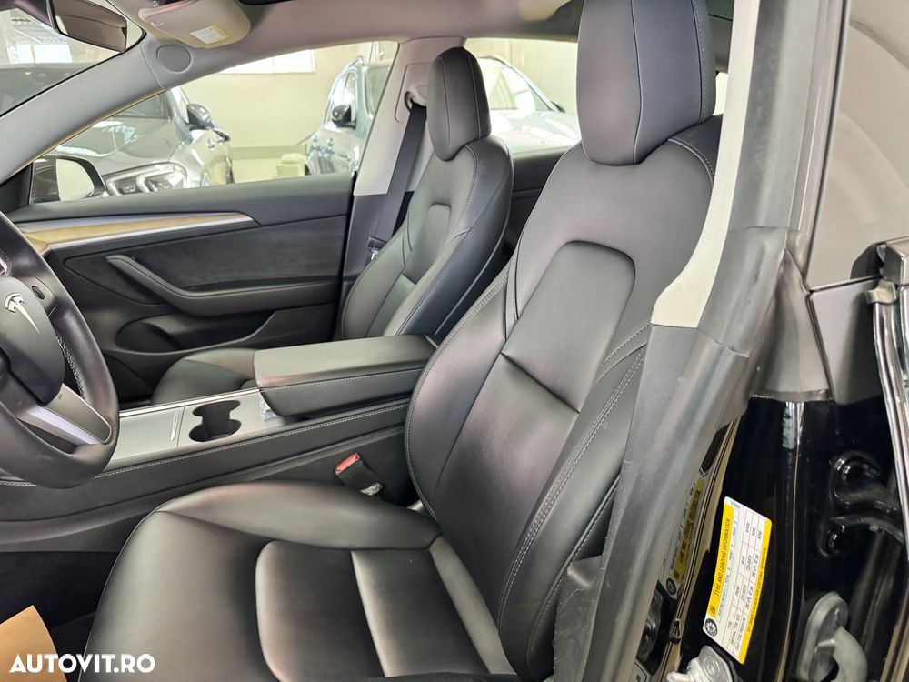 Tesla Model 3 Langstreckenbatterie Allradantrieb Dual Motor - 23