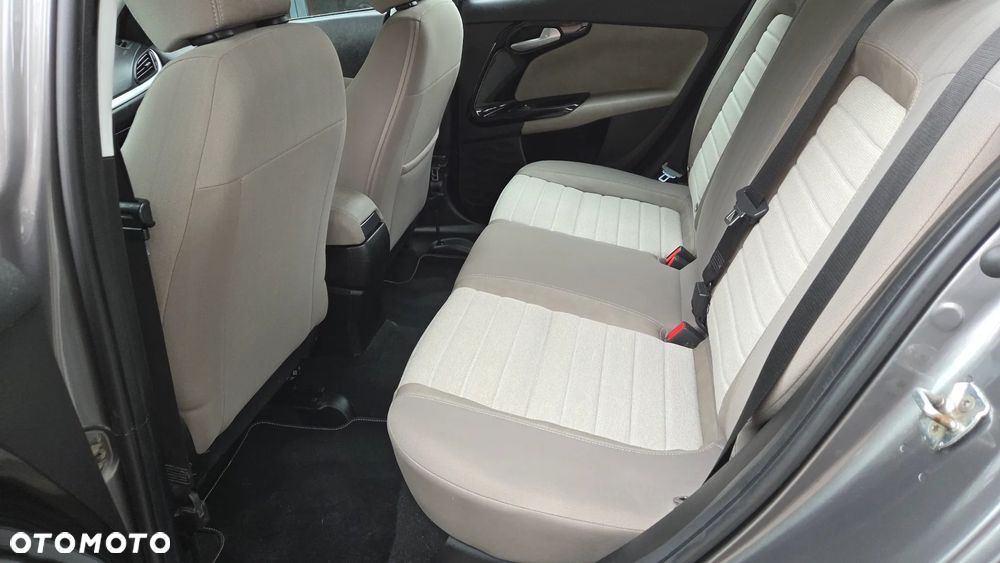 Fiat Tipo 1.4 16V Lounge - 27