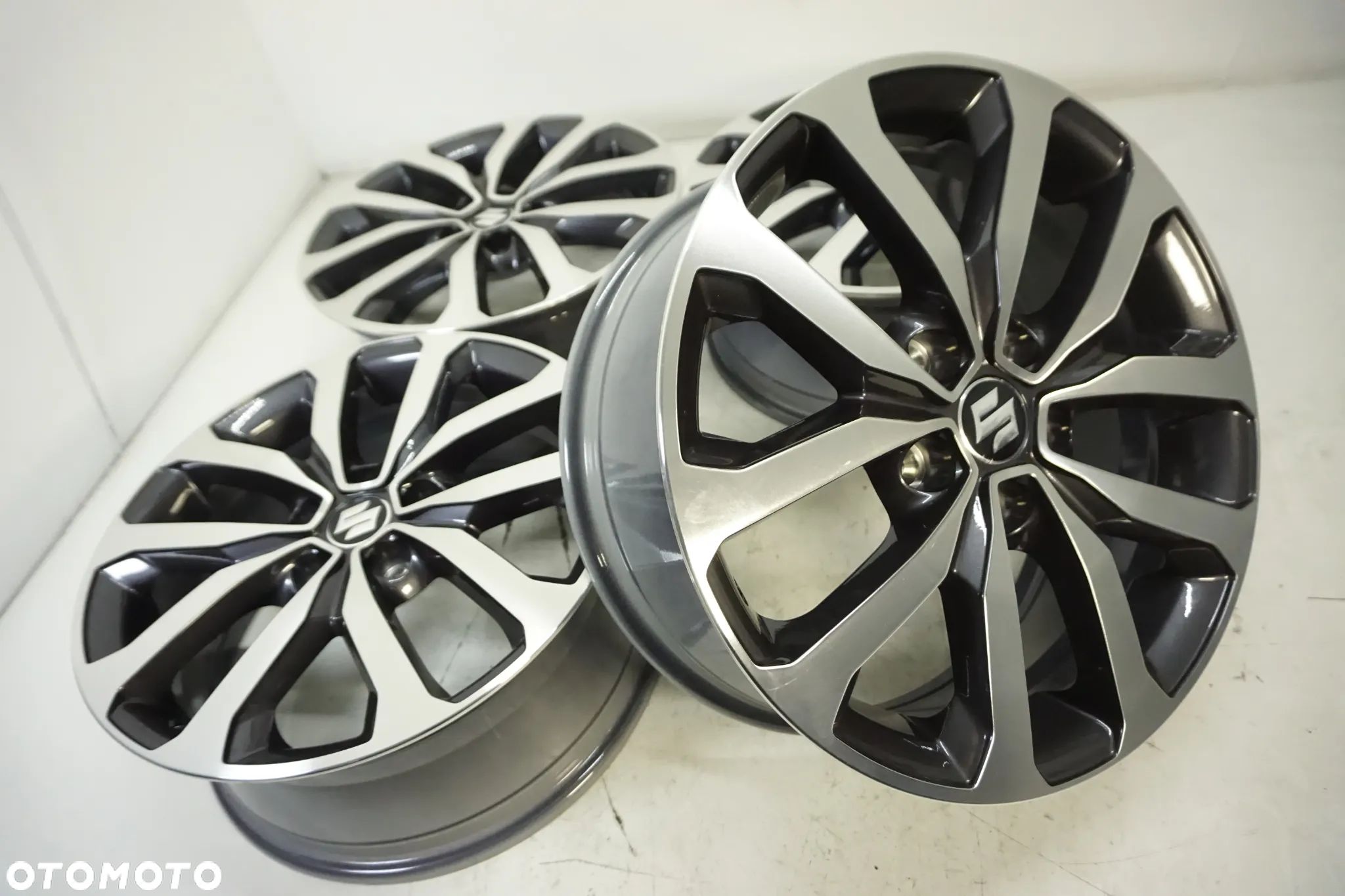 FELGI ALUMINIOWE 17  SUZUKI VITARA SX4 C ROSS S CROSS SWIFT KIZASHI - 1