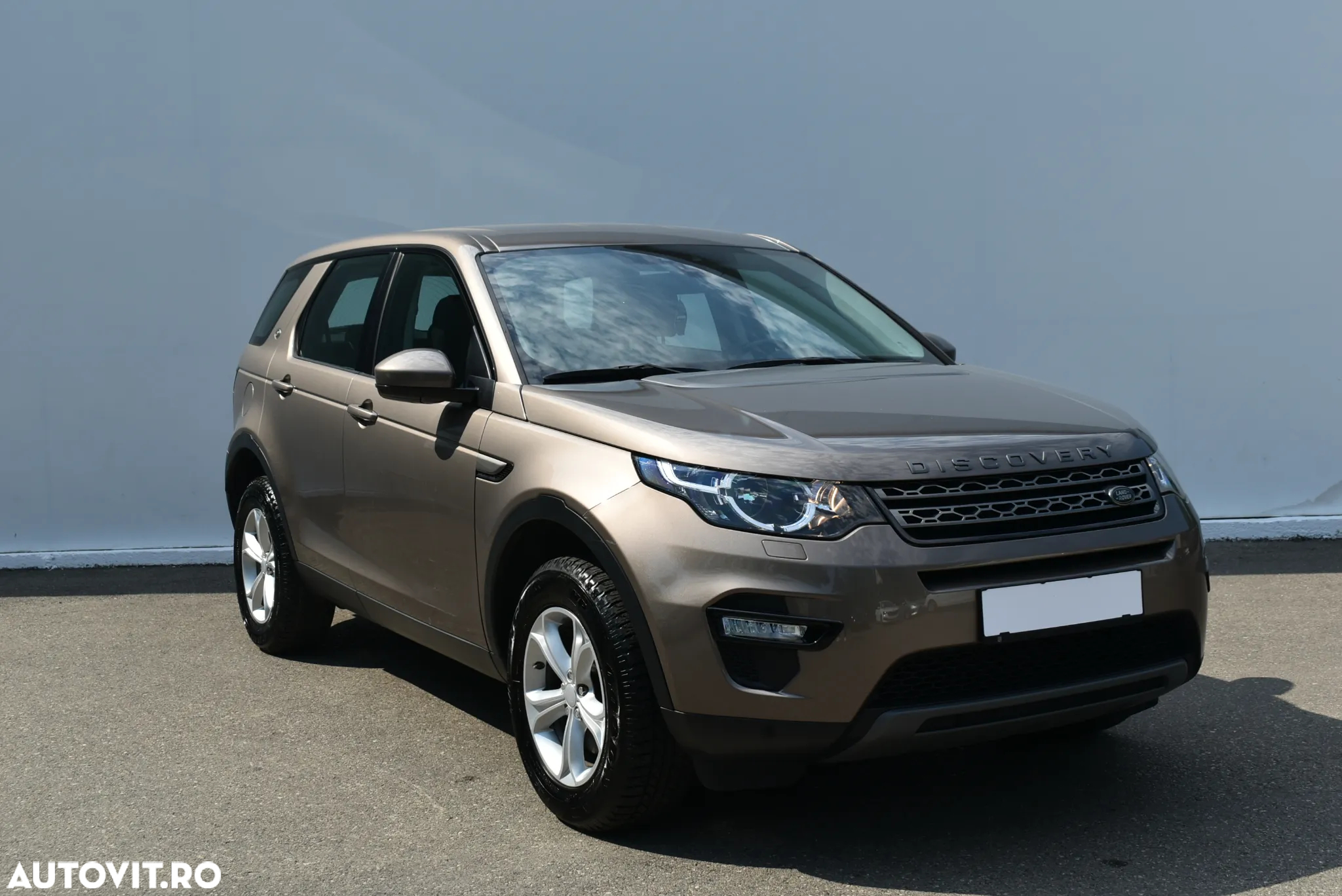 Land Rover Discovery Sport 2.0 l TD4 HSE - 14