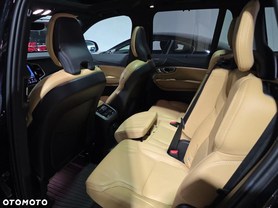 Volvo XC 90 T8 AWD Recharge Ultimate Dark - 14