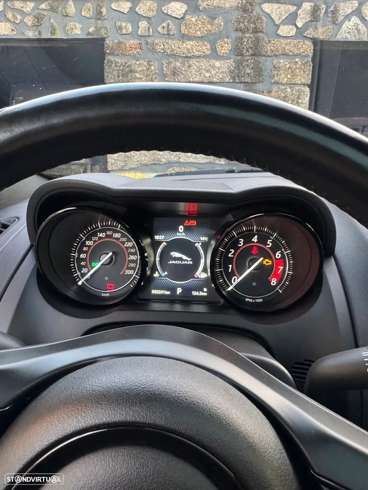 Jaguar F-Type P300 Aut. R-Dynamic Black - 14