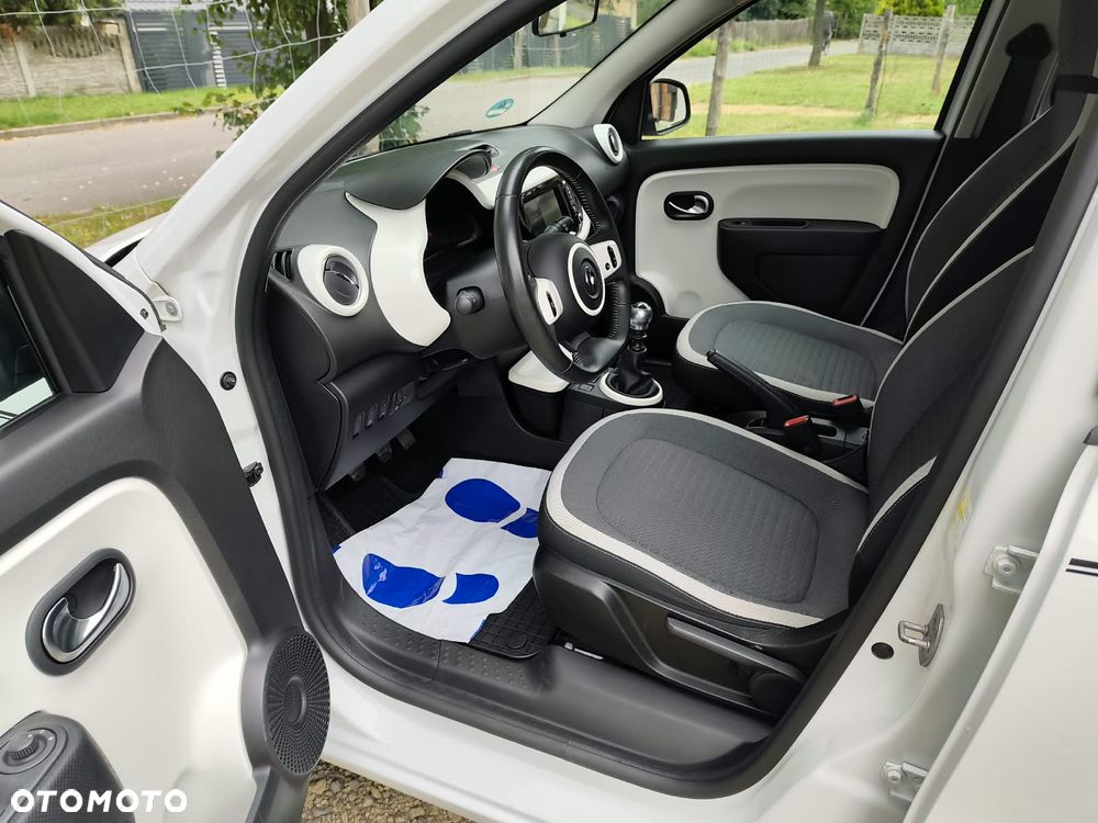 Renault Twingo ENERGY TCe 90 Intens - 17