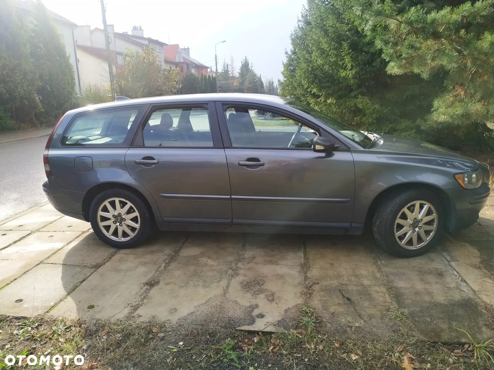 Volvo V50 2.0D Momentum - 1