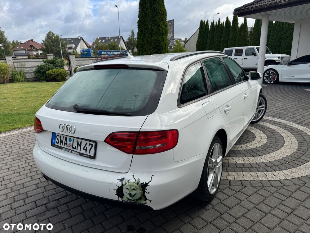 Audi A4 Avant 2.0 TDI DPF Ambiente - 6