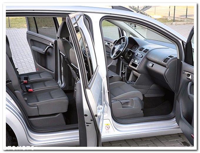 Volkswagen Touran 1.4 TSI Comfortline - 8