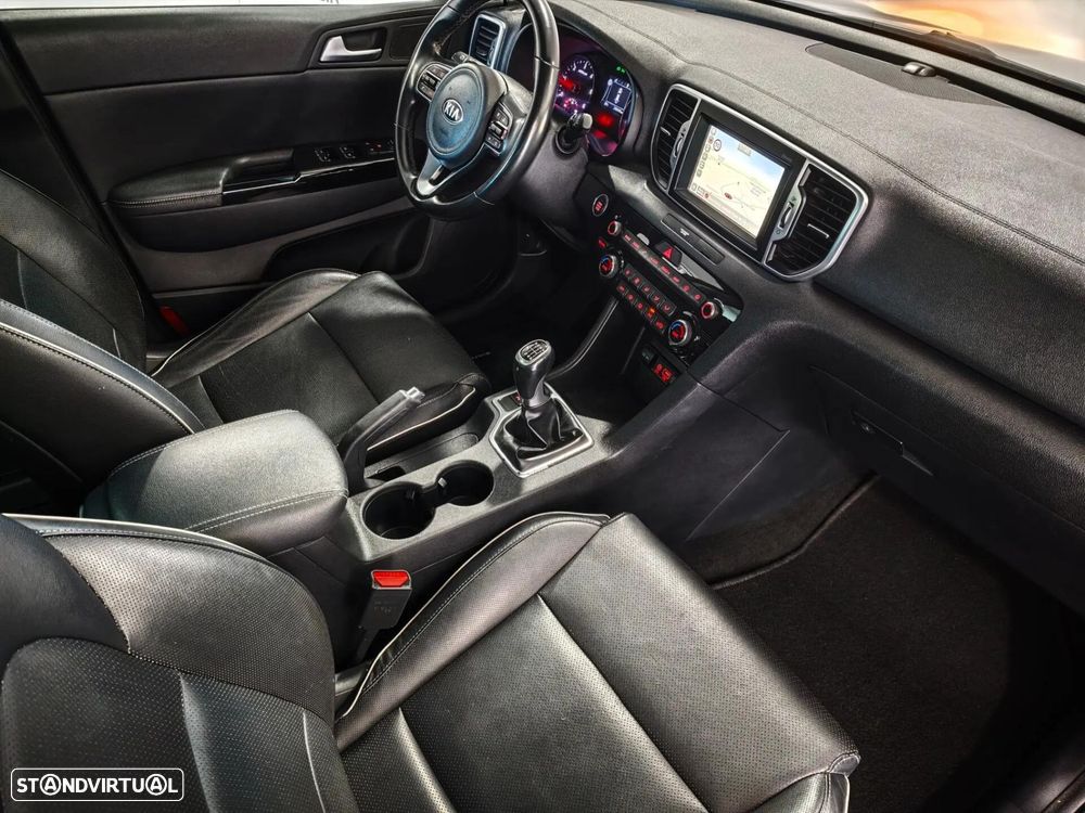 Kia Sportage 1.6 CRDI ISG SX - 26