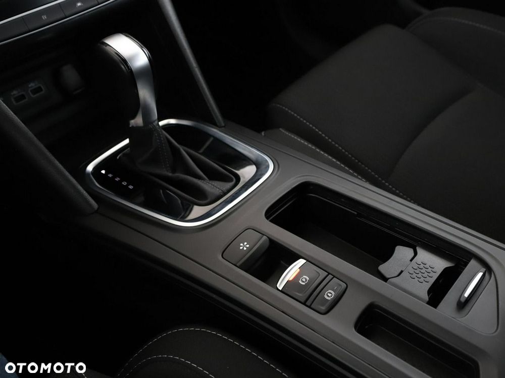 Renault Megane E-TECH 160 BUSINESS EDITION - 32