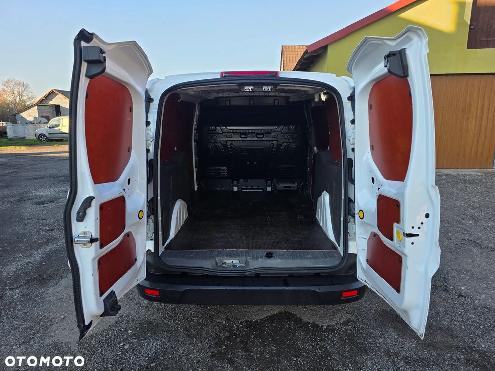 Ford Transit Connect - 22
