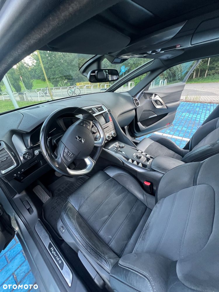 Citroën DS5 2.0 HDi Hybrid4 Pure Pearl MCP - 25