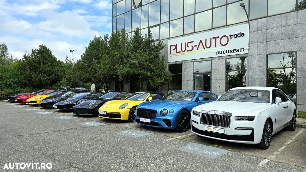 Lamborghini URUS - 36