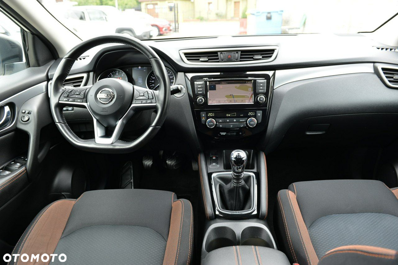 Nissan Qashqai 1.3 DIG-T Tekna - 14