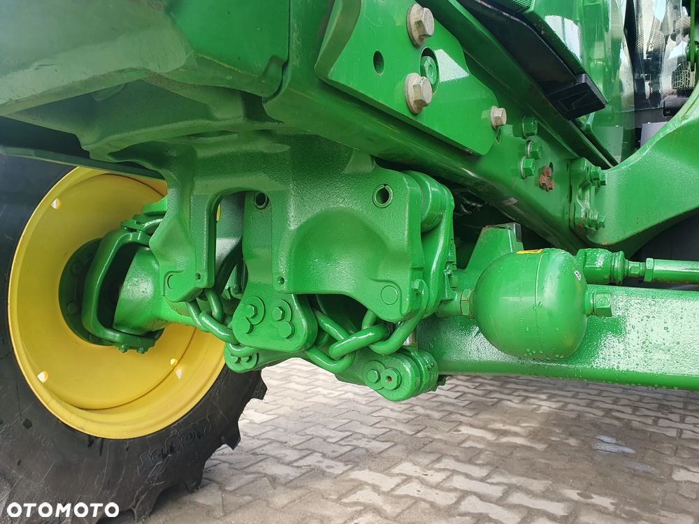 John Deere 6130R - 9