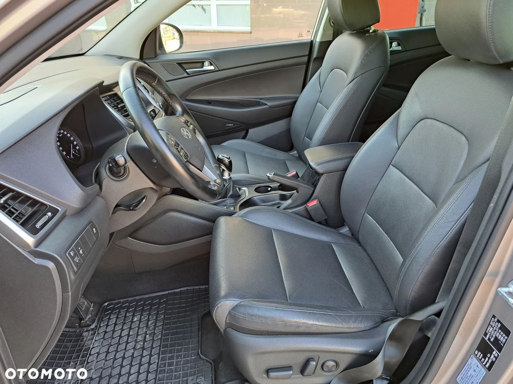 Hyundai Tucson - 15