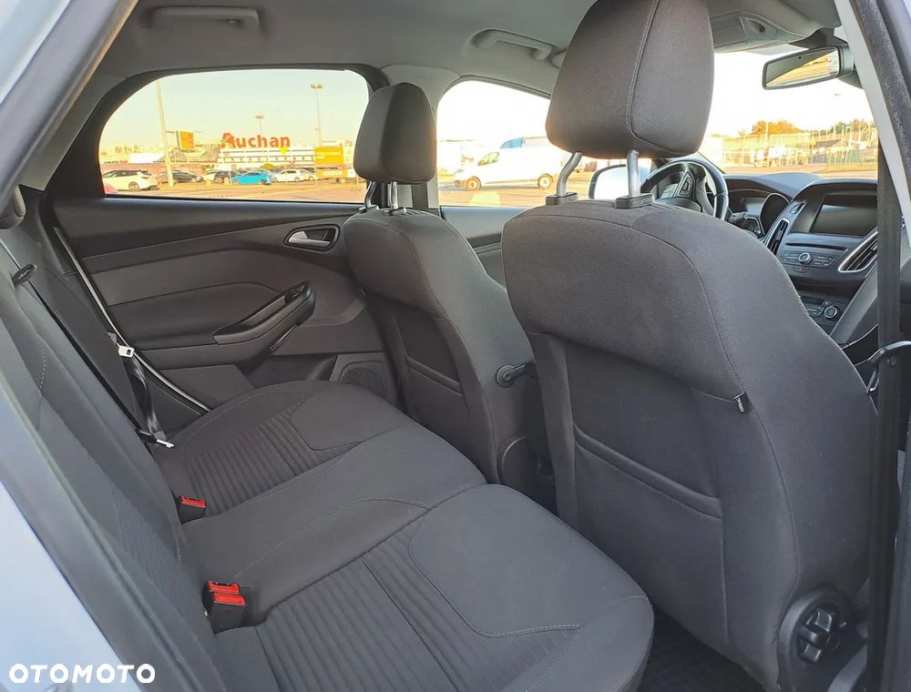 Ford Focus - 15