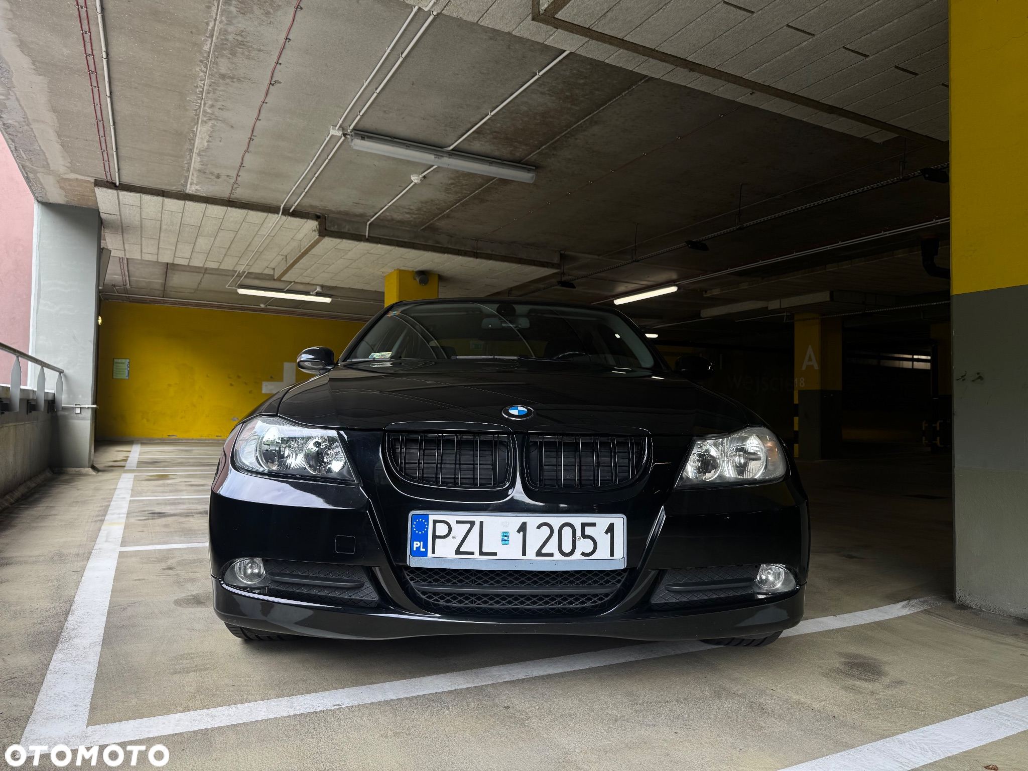 BMW Seria 3 318i - 3