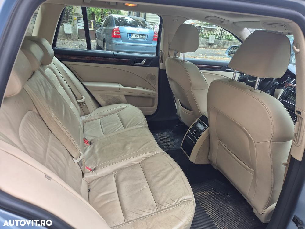 Skoda Superb Combi 2.0 TSI Elegance DSG - 11