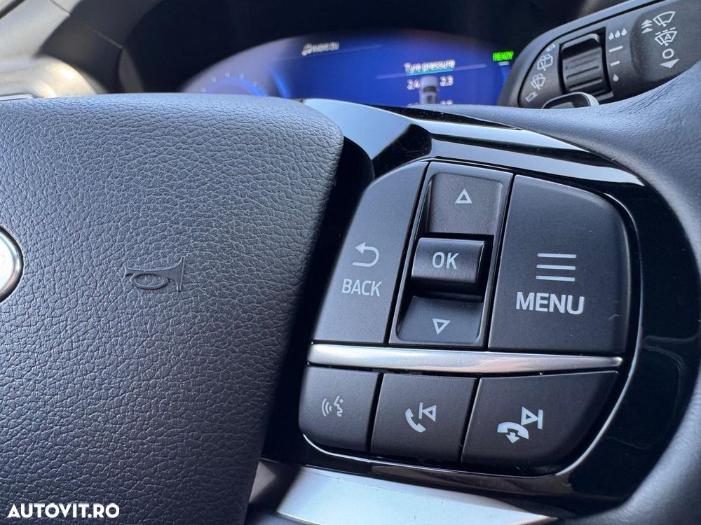 Ford Explorer EcoBoost Plug-in Hybrid PLATINUM - 34
