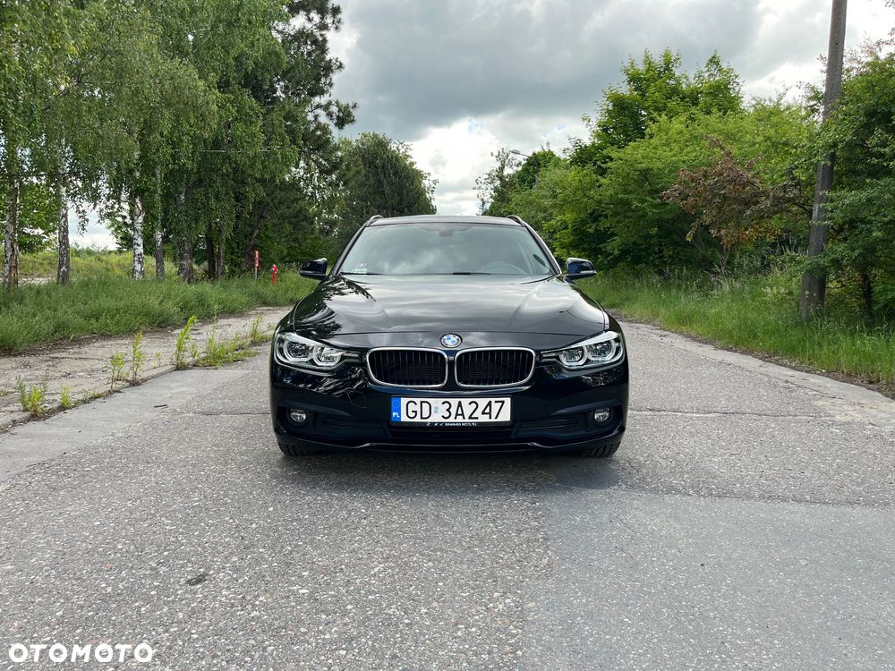 BMW Seria 3 318d - 2