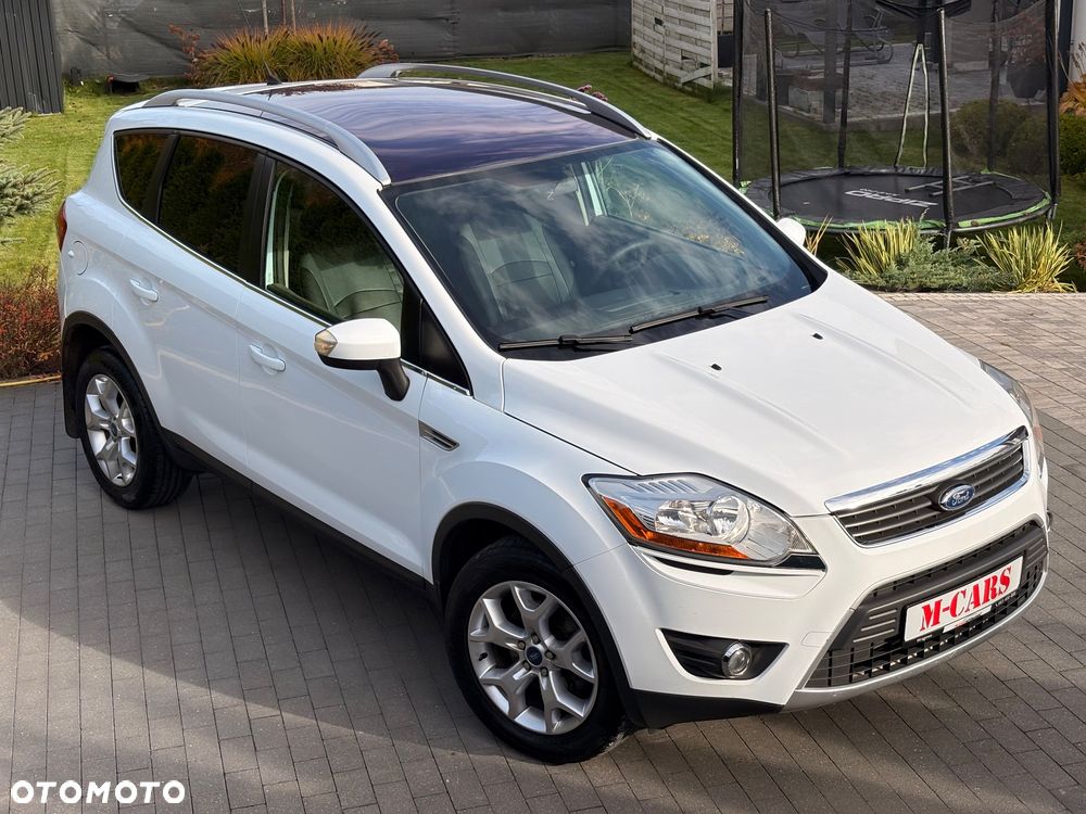 Ford Kuga 2.0 TDCi 2x4 Titanium - 12