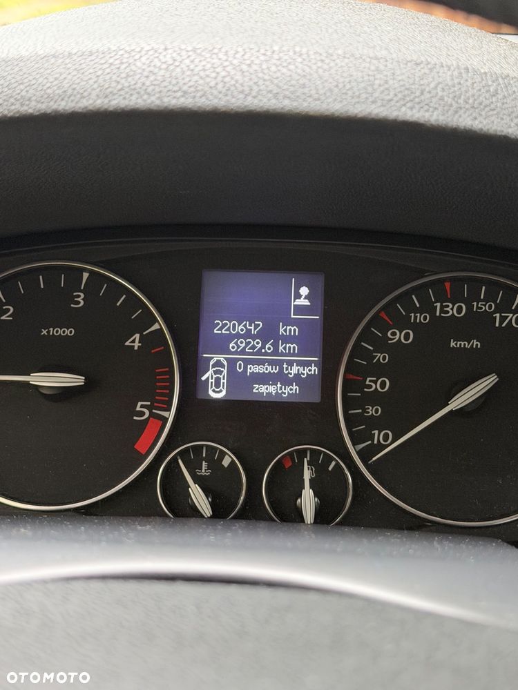 Renault Laguna 2.0 dCi FAP Dynamique - 17