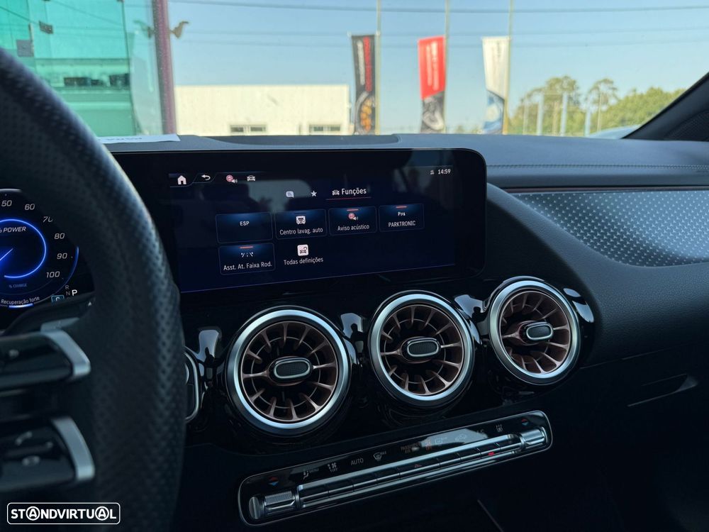 Mercedes-Benz EQA 250+ Electric Art - 11
