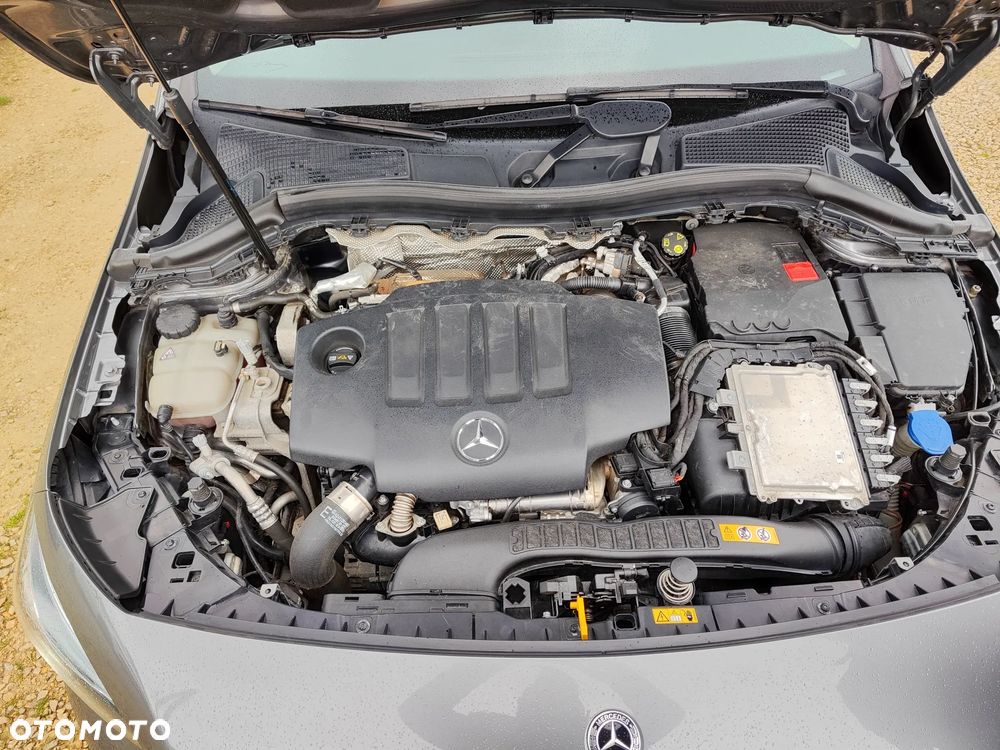 Mercedes-Benz Klasa B 180 d Progressive 8G-DCT - 30