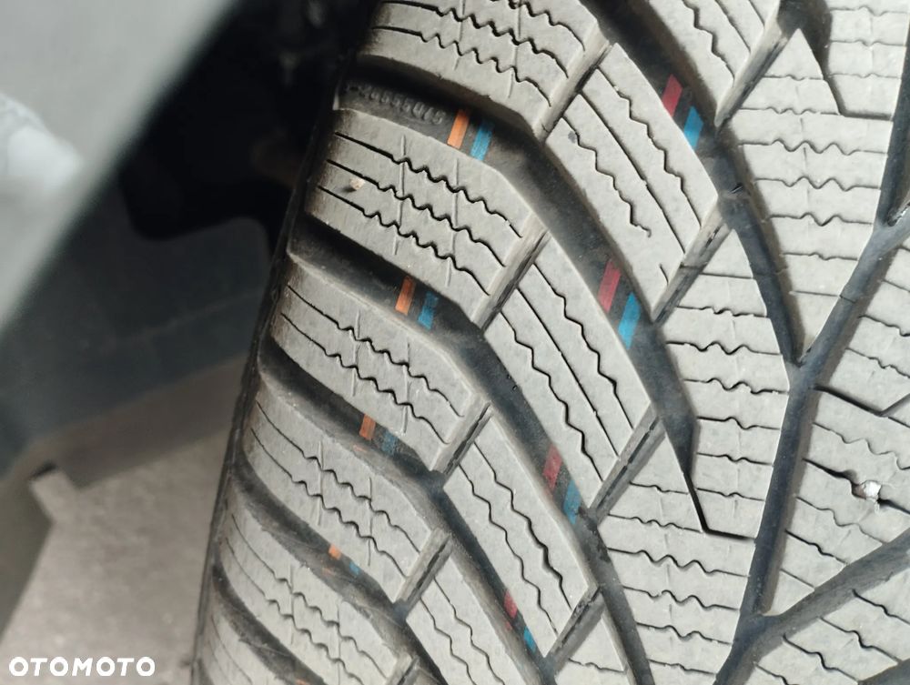 Ford C-MAX 1.5 EcoBoost Start-Stop-System Titanium - 22