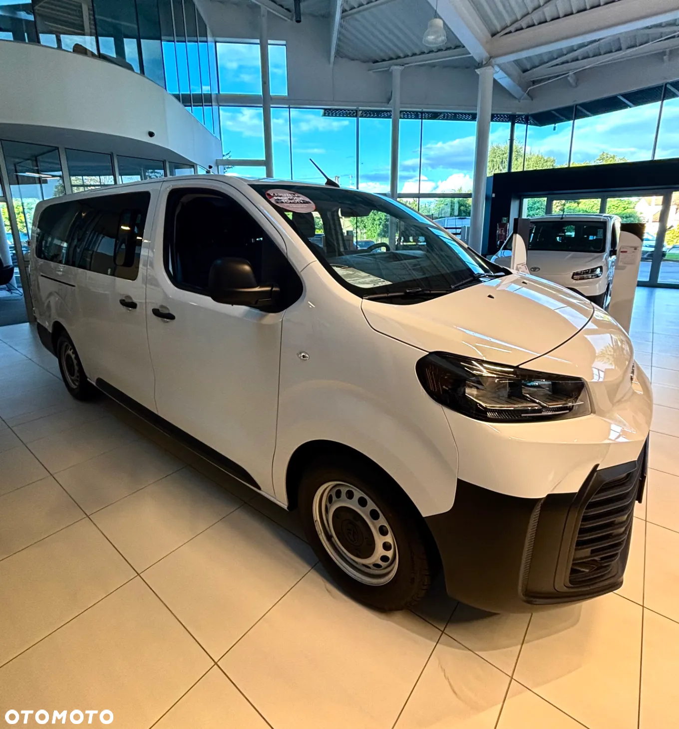 Toyota Proace Verso 2.0 D4-D Long Combi - 2