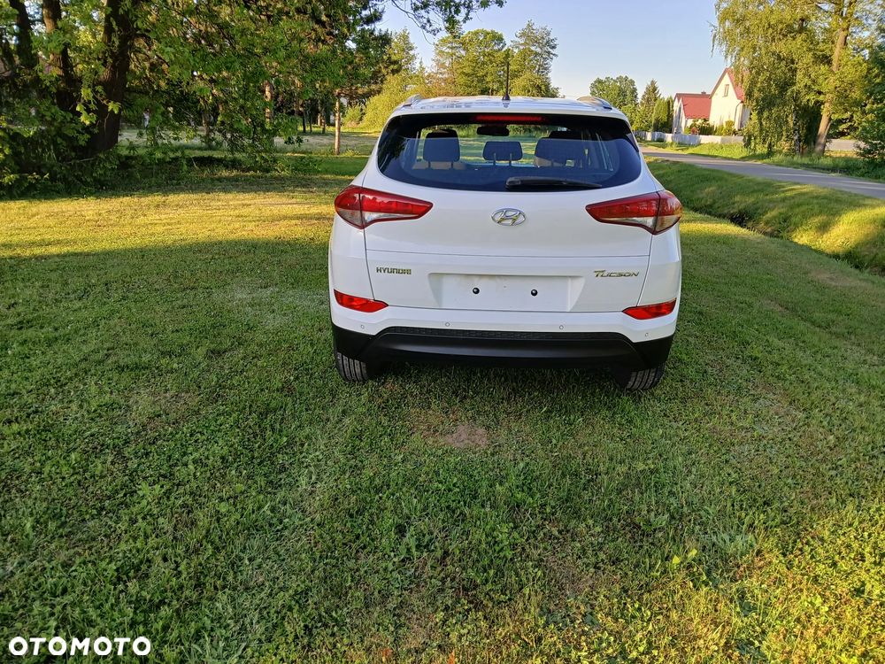 Hyundai Tucson 1.6 GDI BlueDrive GO 2WD - 6