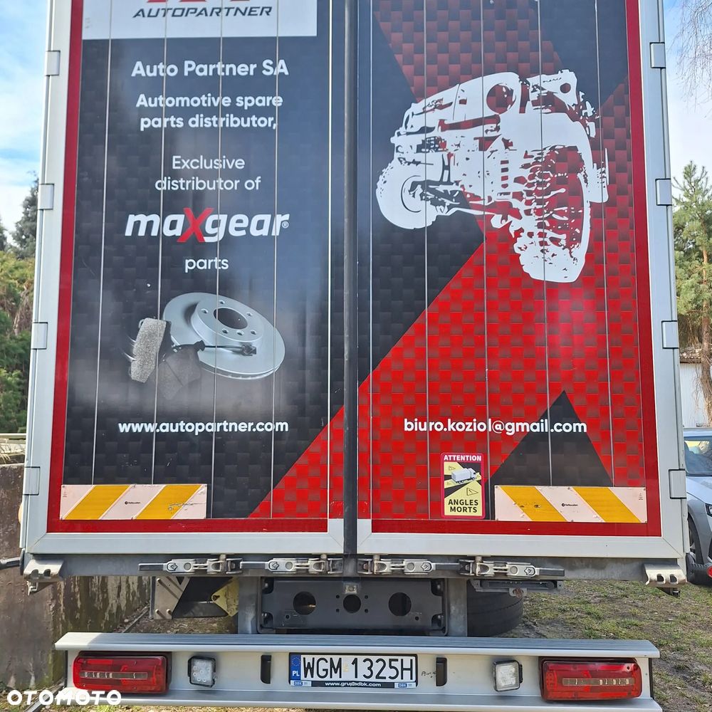 DAF CF 320 - 2