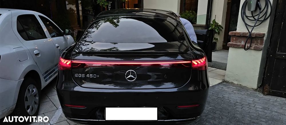 Mercedes-Benz EQS 450+ Electric Art - 8