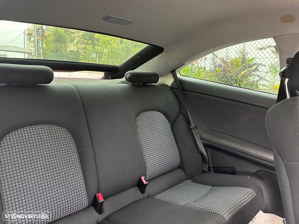 Mercedes-Benz C 220 CDi Sport Coupé Evolution AMG - 27