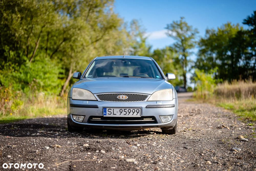 Ford Mondeo 2.0 TDCi Ghia - 3