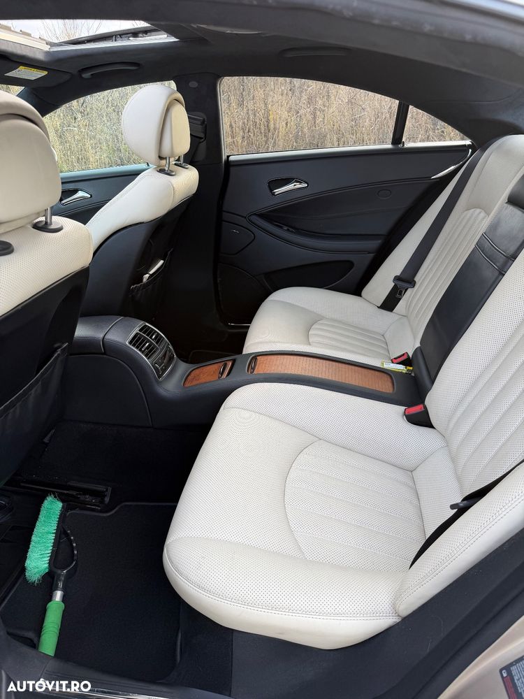 Mercedes-Benz CLS - 17