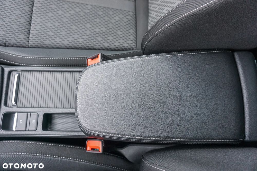 Skoda Octavia 2.0 TDI Style DSG - 34