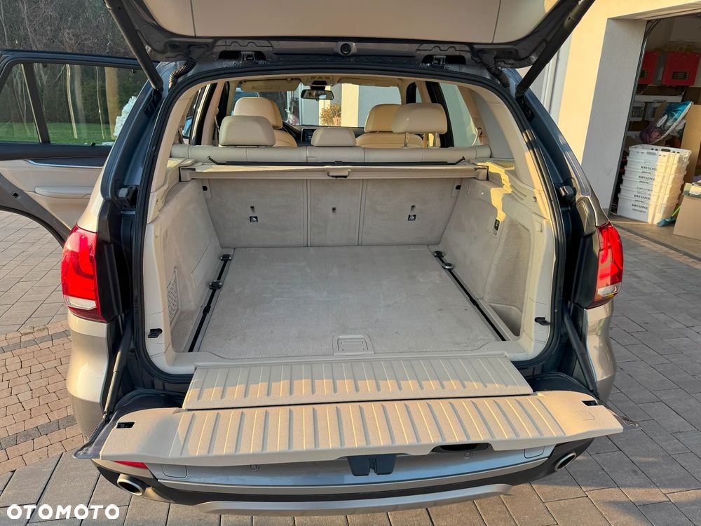 BMW X5 xDrive30d - 14