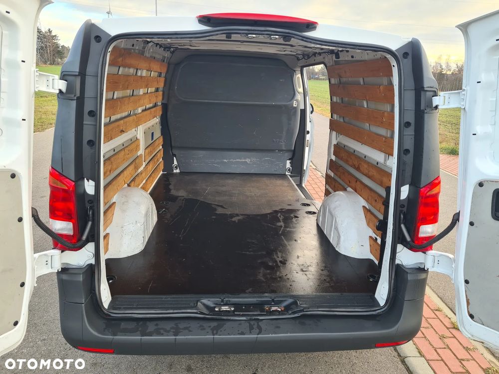 Mercedes-Benz VITO - 9