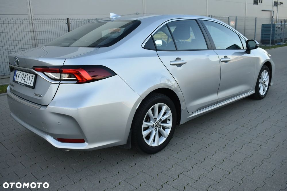 Toyota Corolla 1.8 Hybrid Comfort - 19