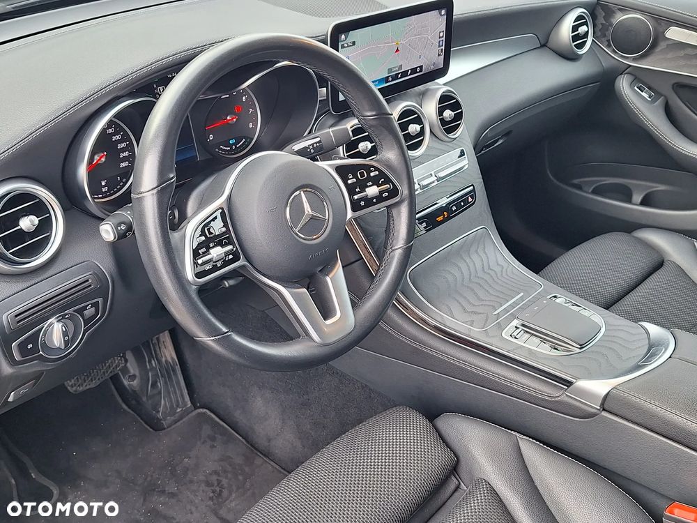 Mercedes-Benz GLC 200 - 9