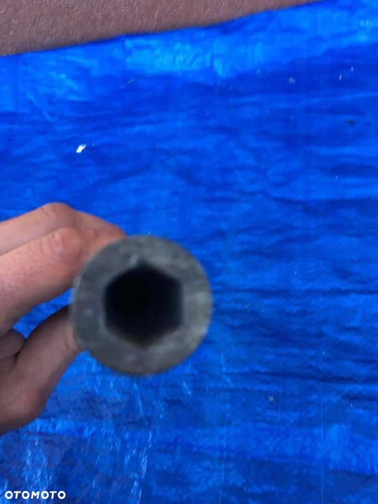 Yamaha FJR 1300 Oś Ośka Koła Śruba 2016r - 4