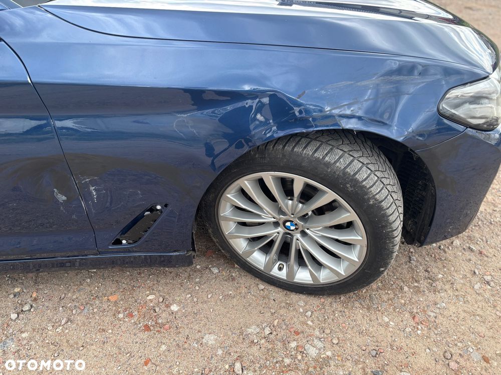 BMW Seria 5 530d xDrive - 6